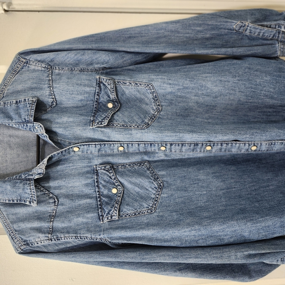 Gap Denim Snap Shirt